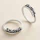 "Mom" Script Ring